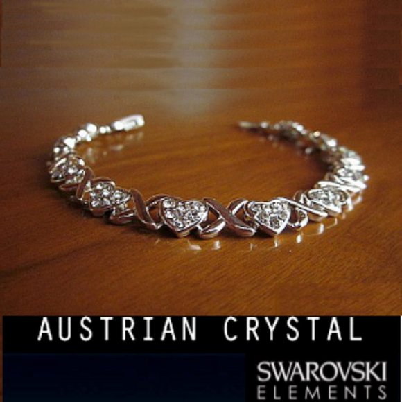 Elegant Tennis Bracelet Swarovski Elements with the tag and Gift box, great gift - Picture 1 of 4